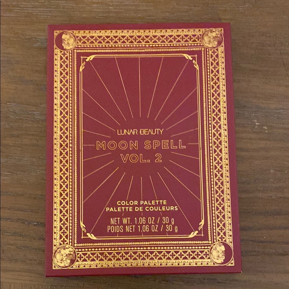 Lunar Beauty Moon Spell Vol. 2 Palette